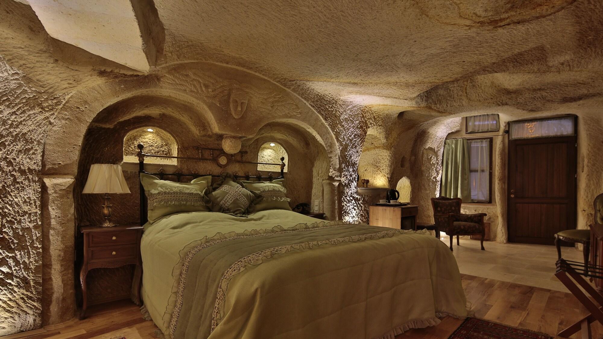 Golden Cave Suites Urgup Exterior photo